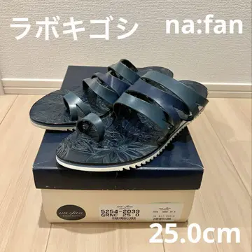 새상품급 라보키고시 na:fan 가죽 샌들 네이비 25