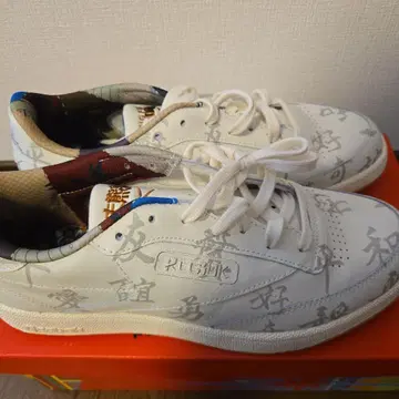 Reebok 클럽C 팬더