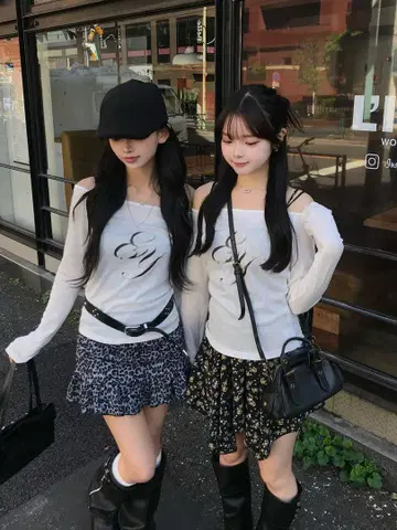 로고 시어 티셔츠 emmy