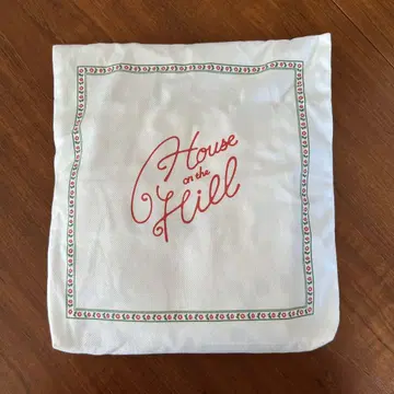 house on the hill Small Towel Set 001