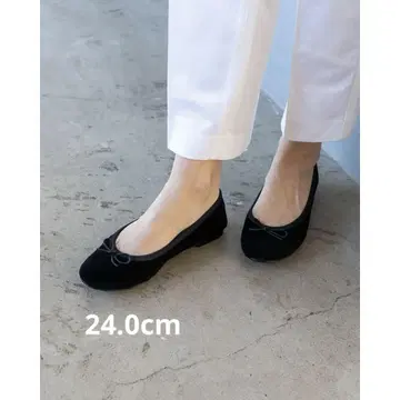 블랙 스웨이드 플랫슈즈
