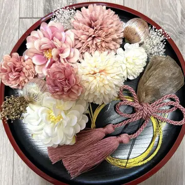 화사하고 차분한 성인식 일본 의류 후리소데 시치고산 머리 장식 세트