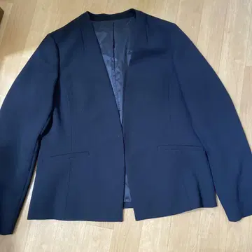 그린 라벨 릴랙싱 노카라 자켓 네이비
