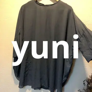 새상품급 yuni 7부 소매 풀오버