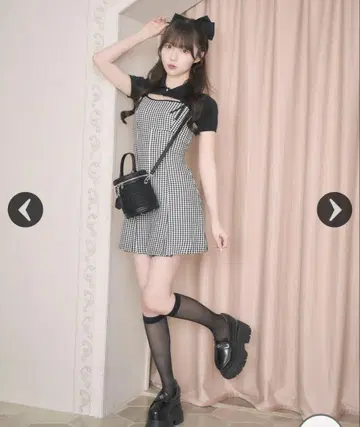 미셸 마카롱 체크 미니 원피스