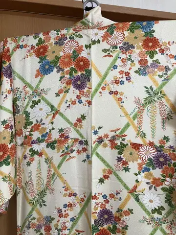 꽃무늬 자수 코몬 기모노 새상품급