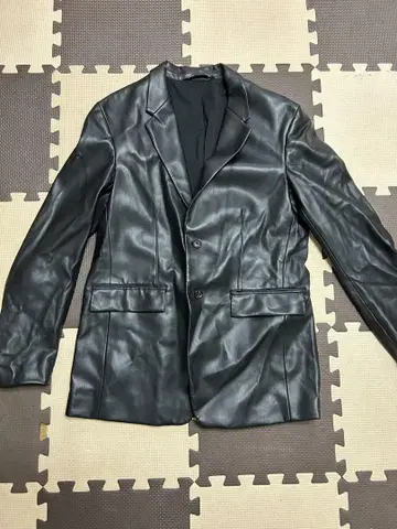 새상품 ZARA 남성용 에코 가죽 자켓 블랙 L 사이즈