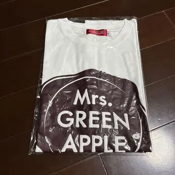 미세스 그린애플 POPUP 티셔츠