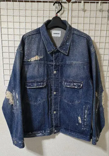 몽키타임 DISTRESSED DENIM TRUCKER JACKET