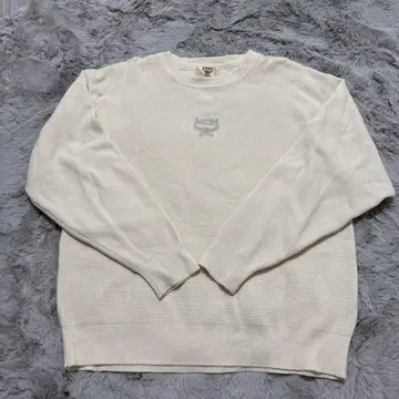 빈티지 MCM 니트 아이보리