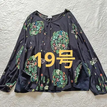 [ 새상품급 ] 슈퍼 하카 이소재 꽃무늬 티셔츠 19호