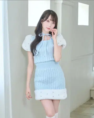 RoseMuse Fur point knit mini set up sax