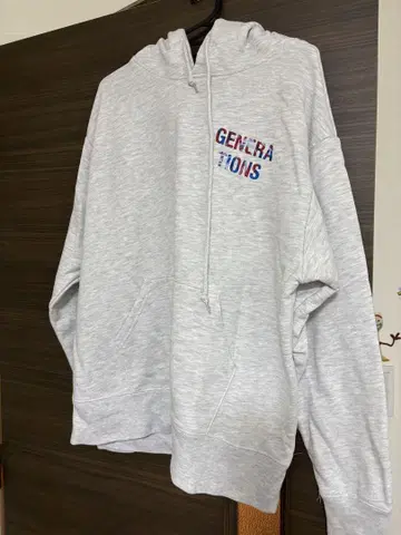 GENERATIONS WONDER SQUARE 후드티