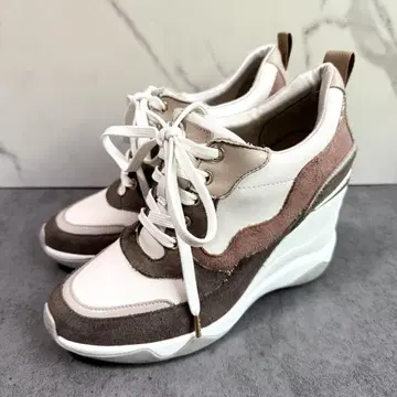 +diana 슬림 레그 힐업 스니커즈 23.5cm 힐 9cm