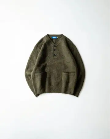 BONBON 헨리넥 스웨터 그린 M 사이즈