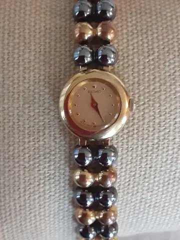 SEIKO 빈티지 80' 비즈 팔찌 손목시계