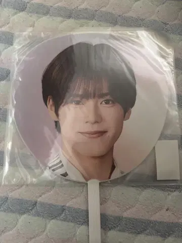 키타가와 타쿠미 부채 SHOWbiz