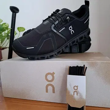 [ 새상품 방수 모델 ] On 온 클라우드6 Cloud6 28cm