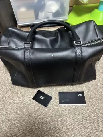 몽블랑 x BMW 블랙 가죽 보스턴 백