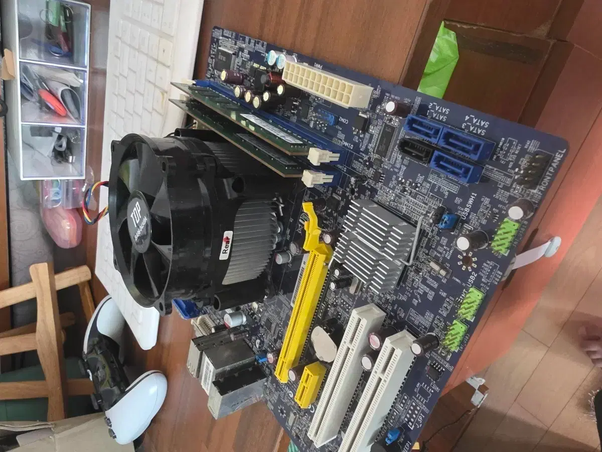 라이저카드 셋트 예약구매건 #그래픽,#채굴,#라이져,#슬롯,#소켓 on Bunjang Global Site.