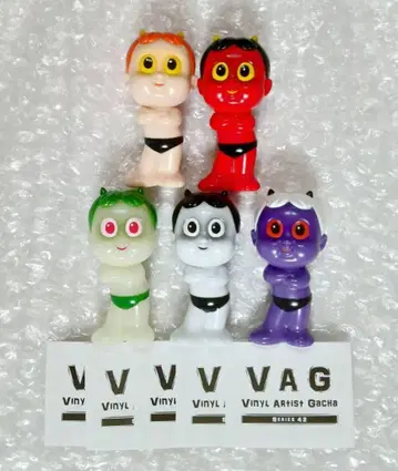 전 5종 BLACK PEARLS VAG 시리즈 소프트 비닐 가챠 피규어