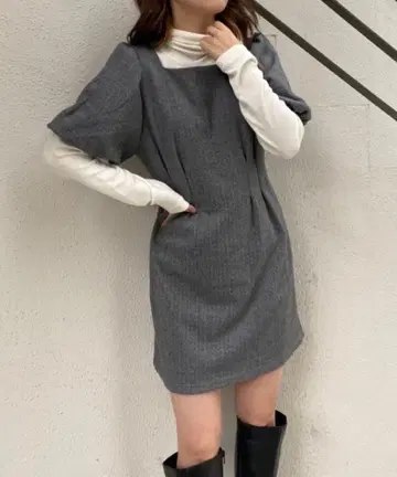 9/20까지 NICE CLAUP 하이넥 이너 세트 미니 원피스