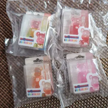 베어브릭 가챠 1
