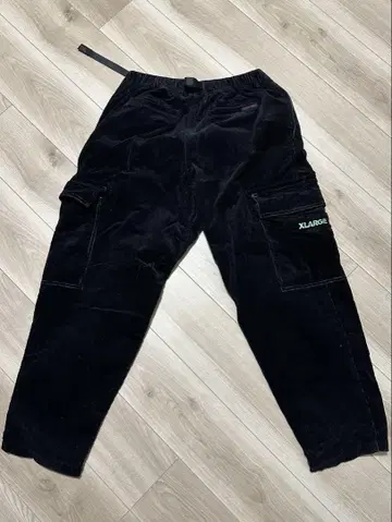 XLARGE 코듀로이 팬츠 BK