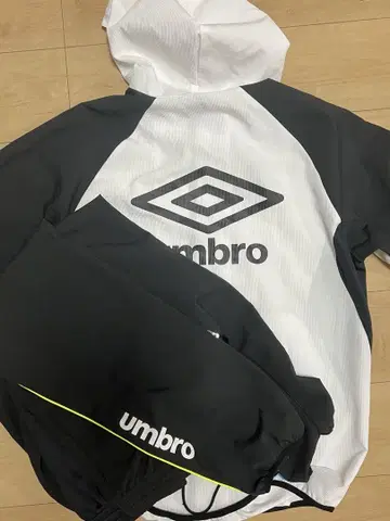 umbro 엄브로 상하의 셋업