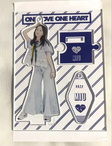 ONE LOVE ONE HEART 후지사키 아오바 아크릴 스탠드