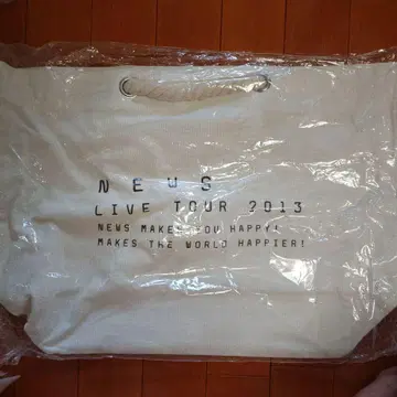 NEWS LIVE TOUR 2013 토트백