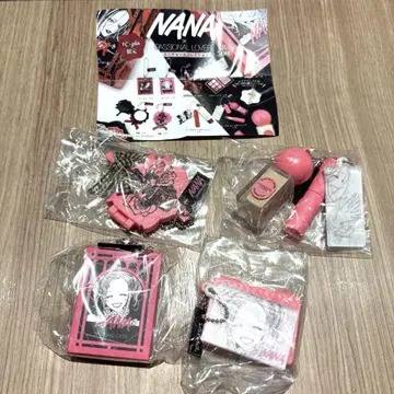 NANA x PASSIONAL LOVER 미니 참 컬렉션 가챠가챠
