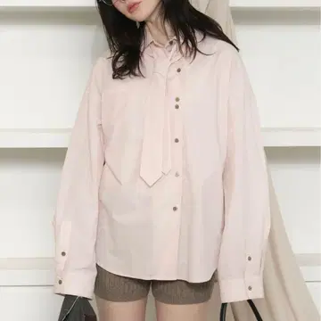 로완뉴이 뉘앙스 버튼 타이 셔츠 라이트 핑크