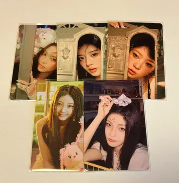 ILLIT 시간아 멈춰라 트레이딩 카드 세트
