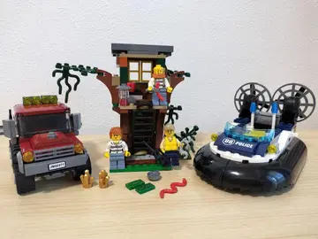 LEGO 경찰 보트와 오프로드 트럭 세트 60071