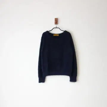 F by ROSSO/페더얀 크루넥 니트