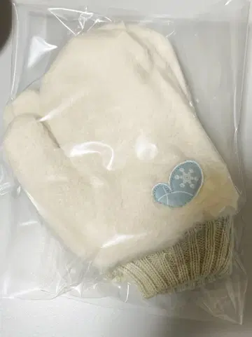 사에키 에이 카페 미튼 장갑