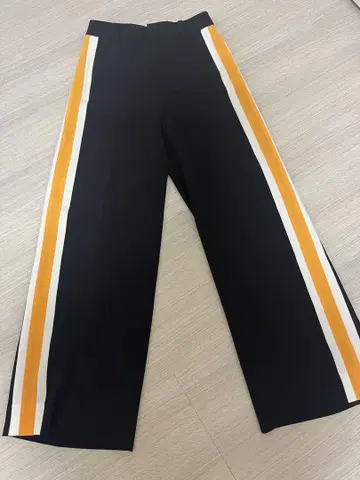 르쉘 블루 라인 와이드 팬츠 Truck wide pants