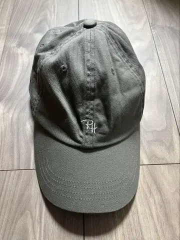 RonHerman 로고 캡