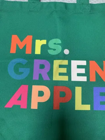 Mrs. GREEN APPLE 미세스 토트백 SS석 혜택 백