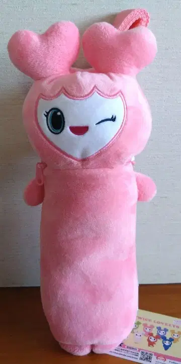 TWICE x 산리오 노비후냐 파우치 모모