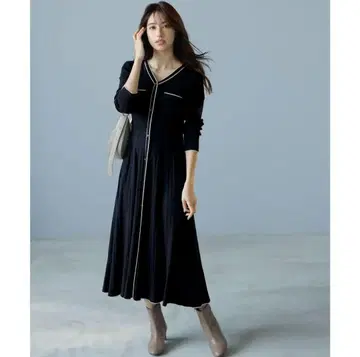 any SiS [세탁 가능] 바이컬러 디자인 니트 원피스 네이비 M