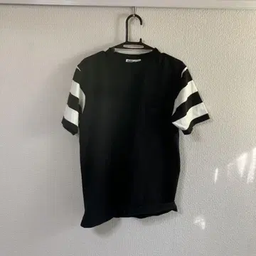 보더 T셔츠