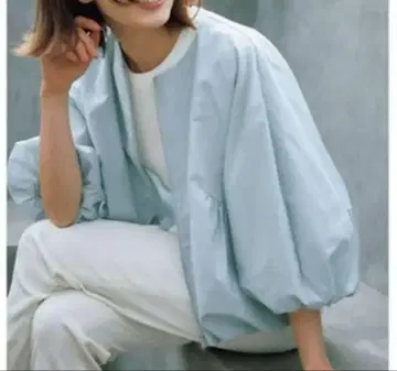 [ 새상품급 ] Verseau 쏘 벌룬 실루엣 블루종