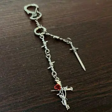핸드메이드 십자가와 검의 바지 체인