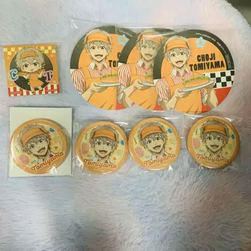 윈블 and GALLERY 안드갤러리 토끼귀산초 캔뱃지