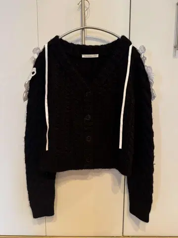 cecilie bahnsen 탈부착 카라 니트 가디건