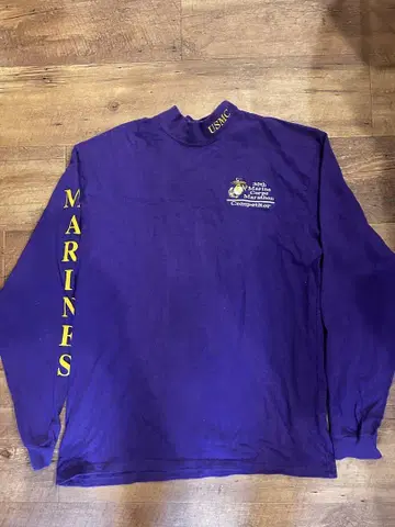 제30회 Marine Corps Marathon 참가자 긴팔