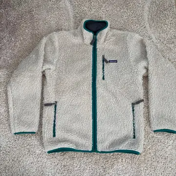 파타고니아 클래식 레트로 가디건