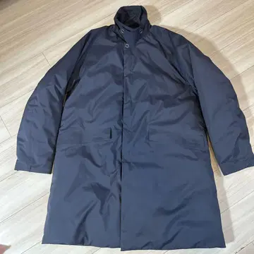 데상트 포즈 스탠드 카라 코트 블루 계열 XL